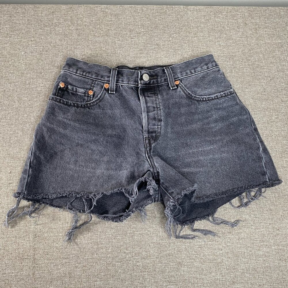 Levi's 501 Premium Denim Jean Shorts Women W27 Black-ish Gray Distressed Chewed - Picture 3 of 16